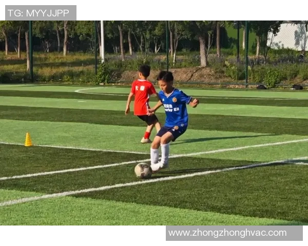 科斯塔的足球旅程：从青训到国际舞台的辉煌历程与成就分析